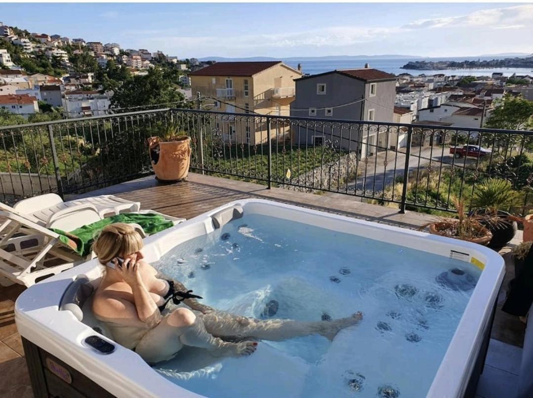 Sea View Apartments With Jaccuzzi Podstrana Exterior foto