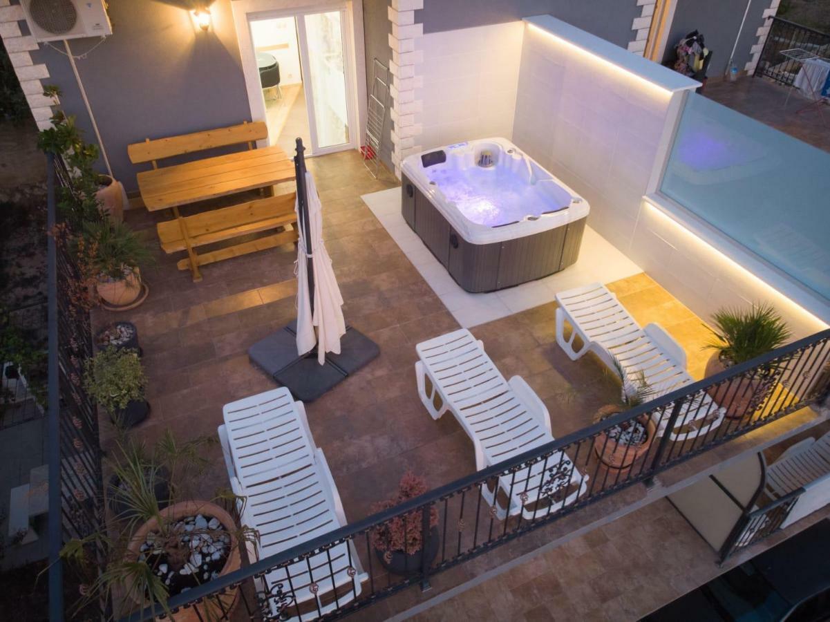 Sea View Apartments With Jaccuzzi Podstrana Exterior foto