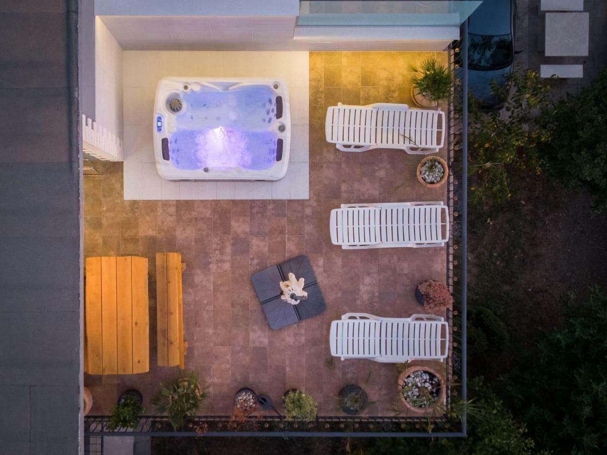 Sea View Apartments With Jaccuzzi Podstrana Exterior foto