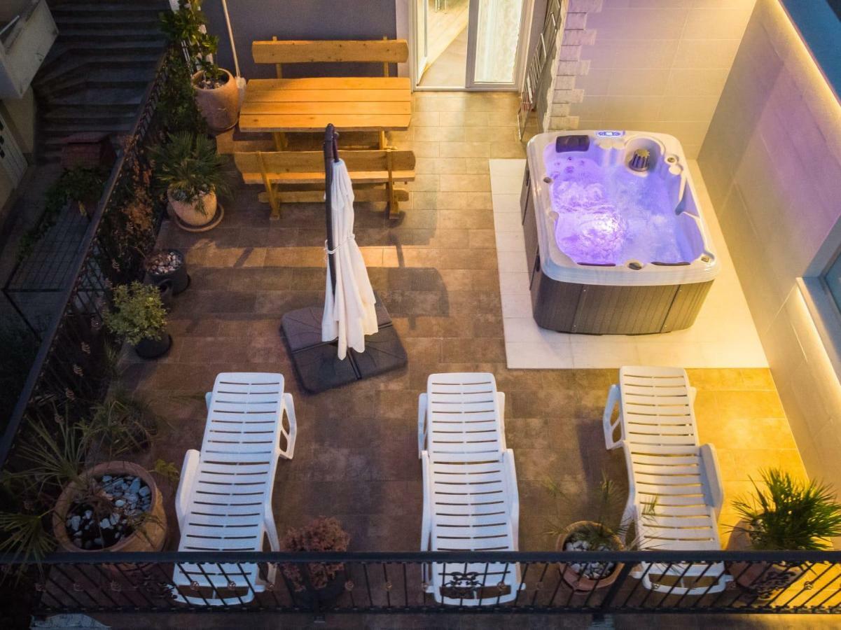 Sea View Apartments With Jaccuzzi Podstrana Exterior foto