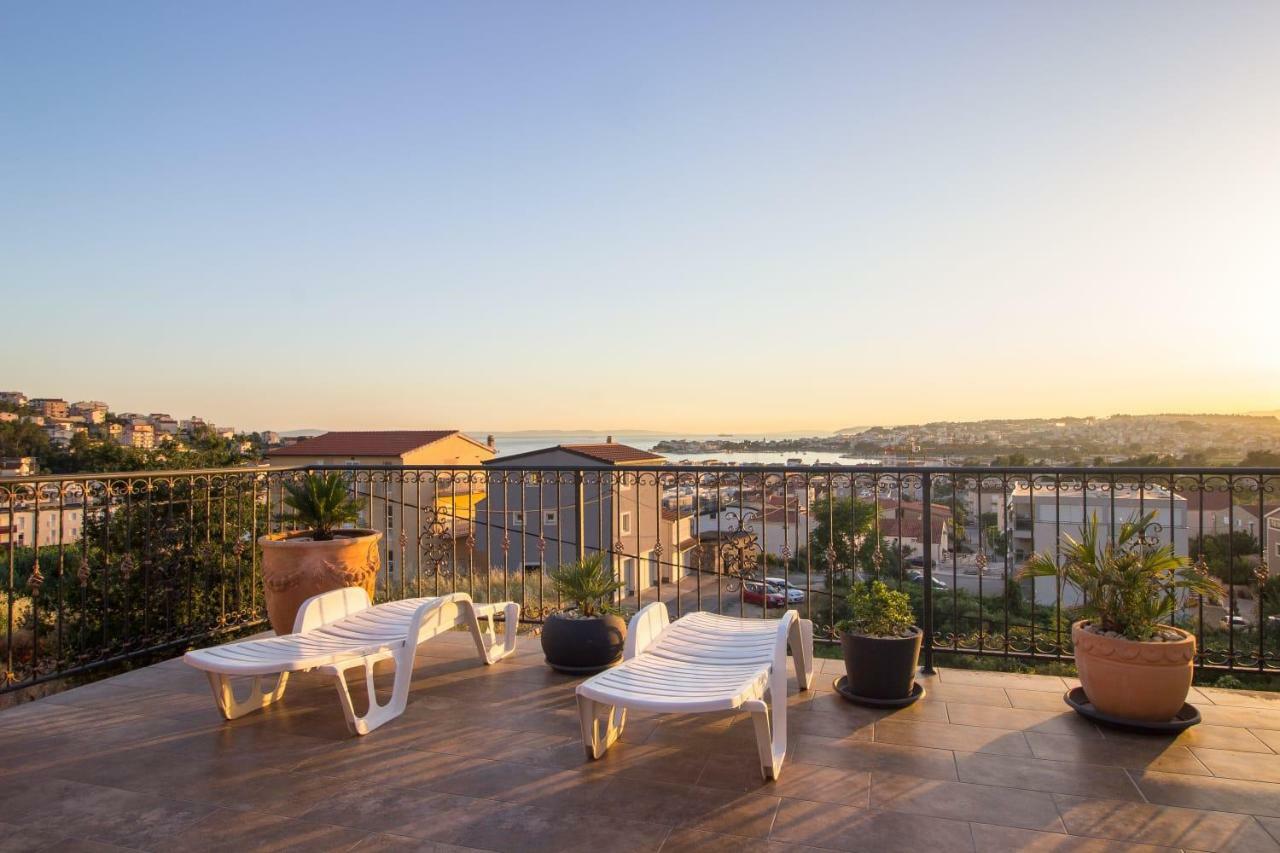 Sea View Apartments With Jaccuzzi Podstrana Exterior foto